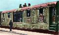 A Szent Jobbot hordozó díszes vasúti kocsi színezett fotója